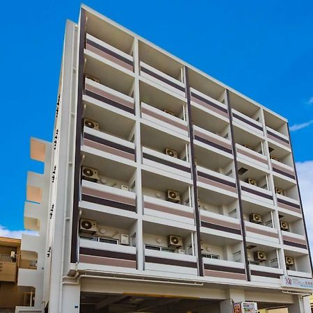 Mr Kinjo In Maehara Apartment Okinawa Exterior photo